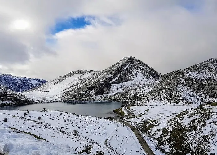 El Rincon Del Castro - Encanto Rural En Onís Chalet *
